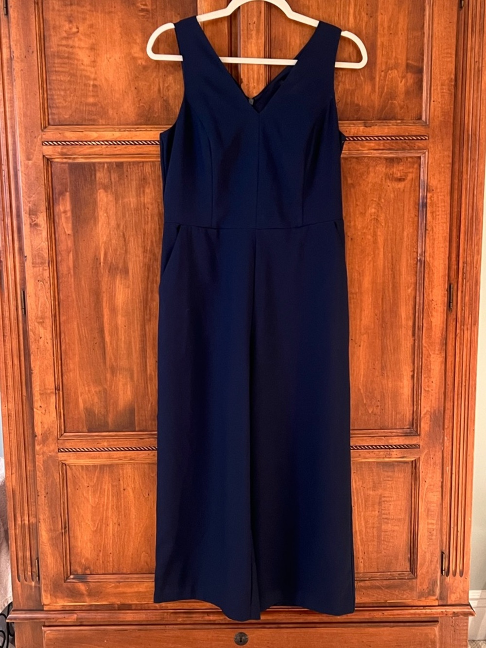 Banana Republic Navy Jumpsuit | SZ 4 | V Neck | Zipper | Pockets | Like New